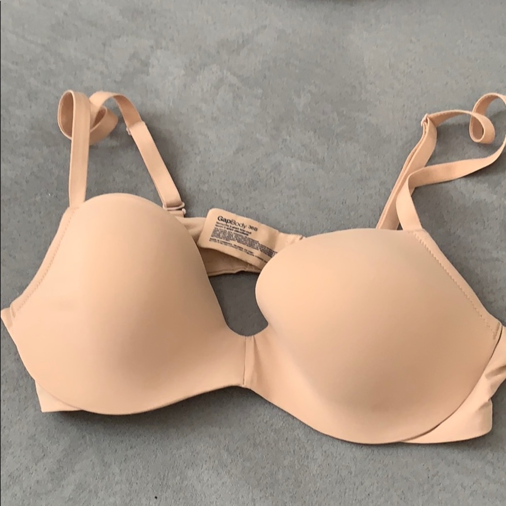 Gap body favorite T-shirt bra